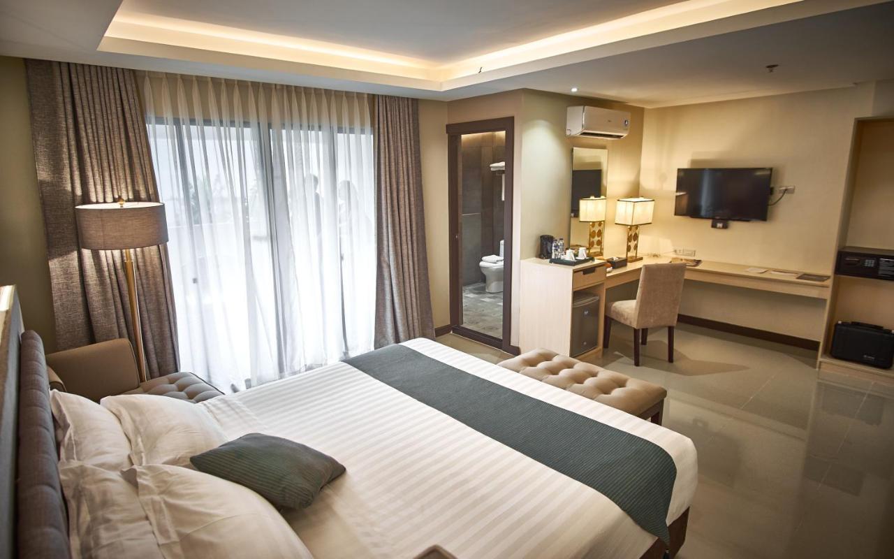 King Room,696790545:JPEG