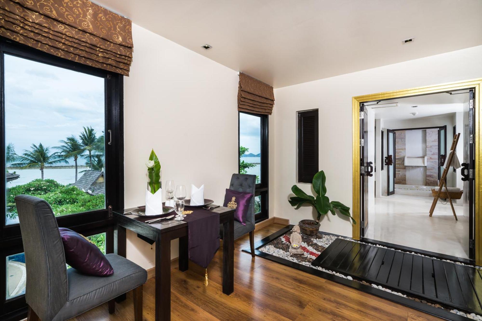 Deluxe Suite mit Meerblick und Flughafentransfer (einfache Fahrt)