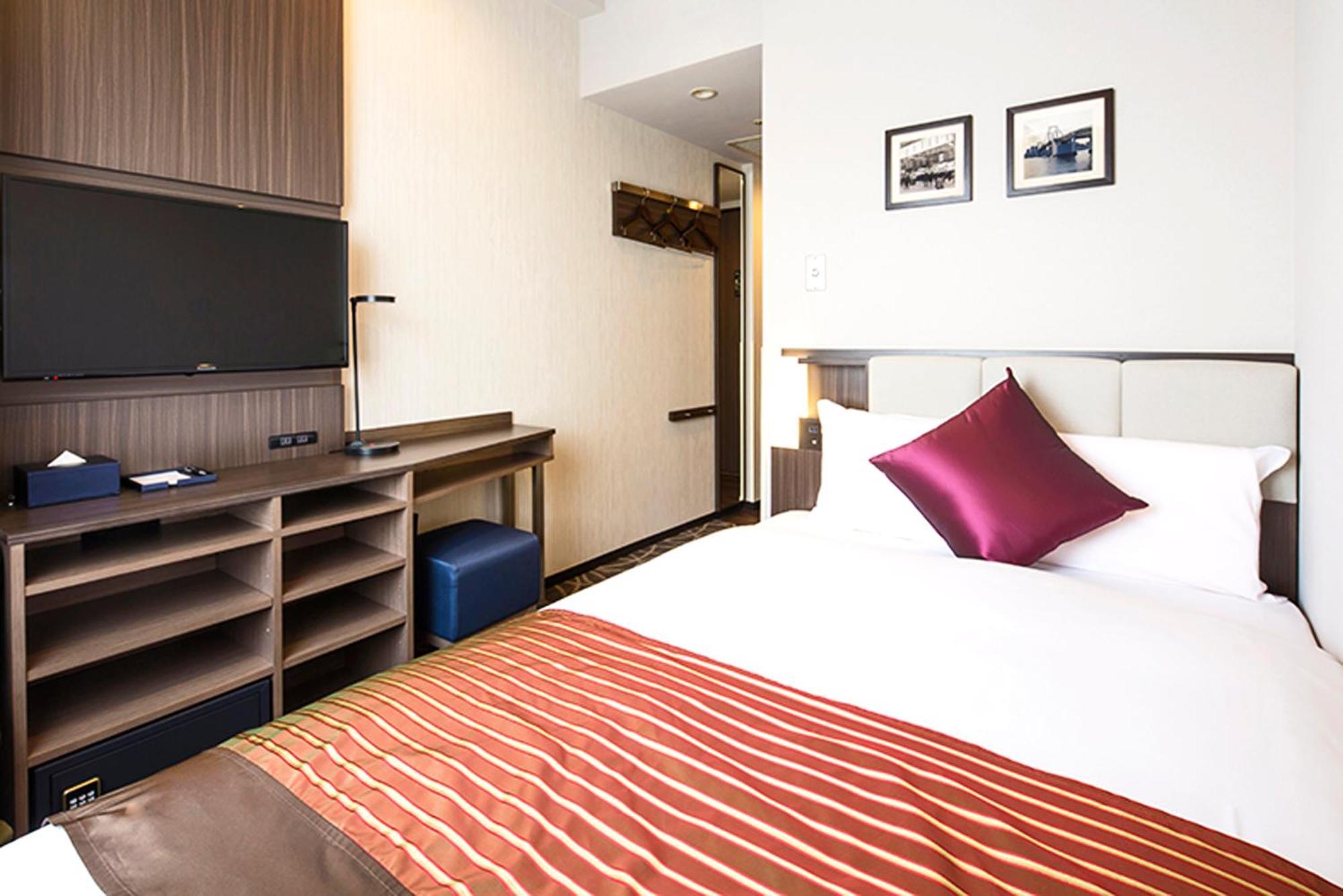 Standard Double Room Small Double Bed Non-Smoking