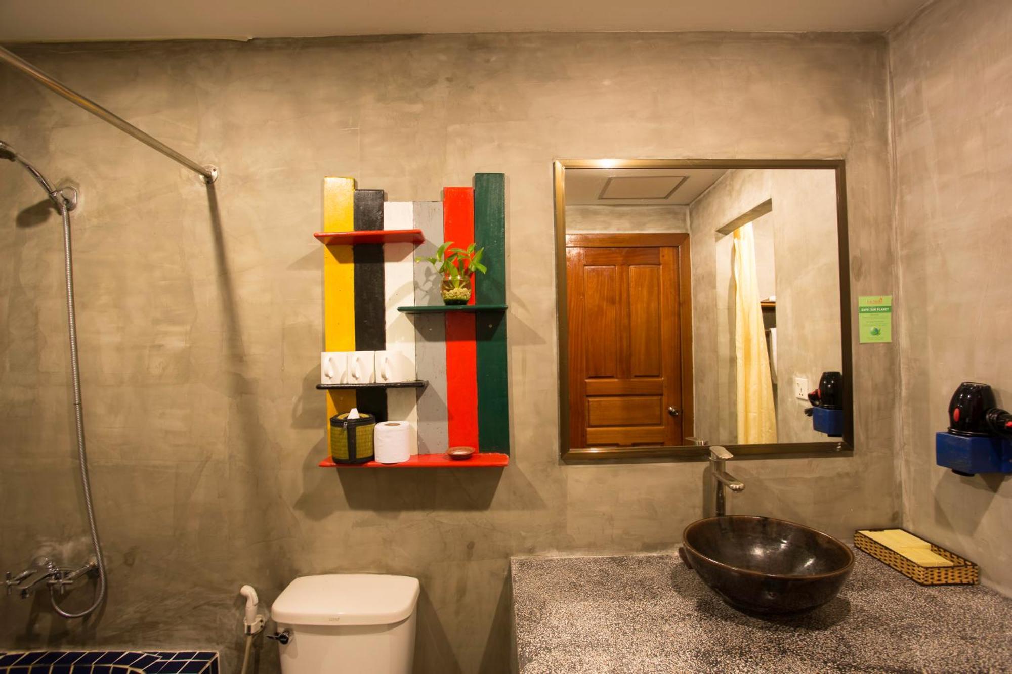 Triple Room with Pool View,813352782:JPEG