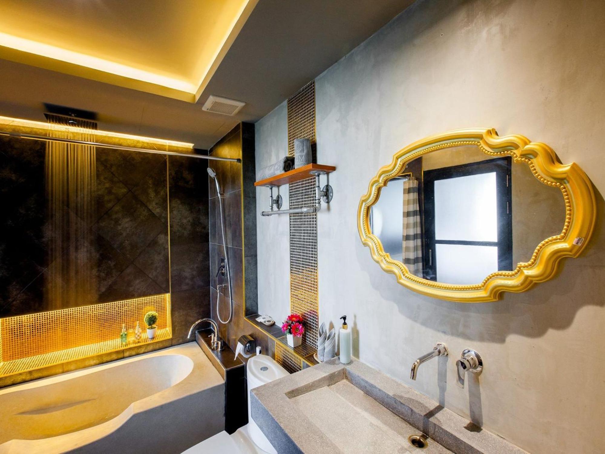 One-Bedroom Suite,710682577:JPEG