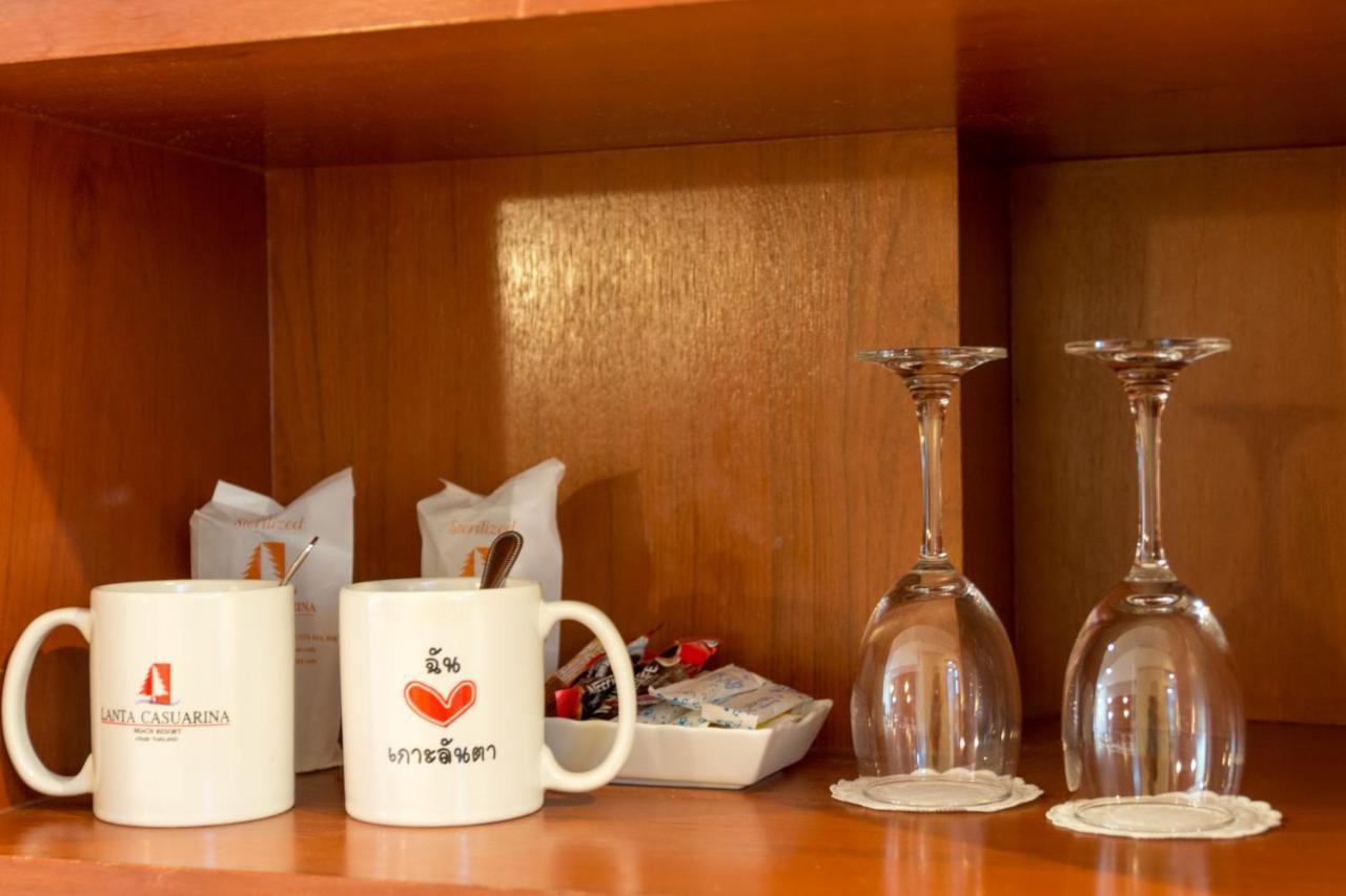 Family Room with Terrace,719415157:JPEG