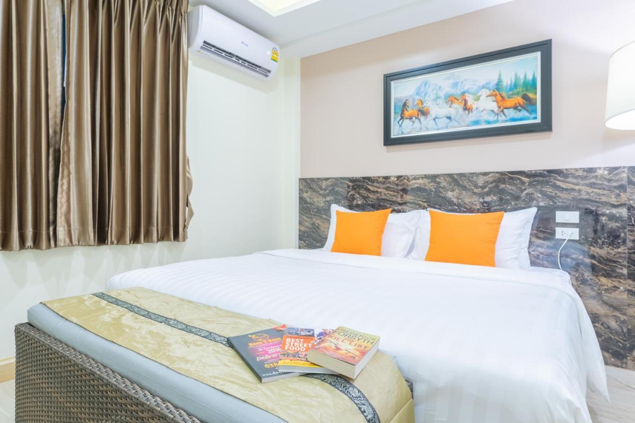 Superior Double or Twin Room,727375645:JPEG