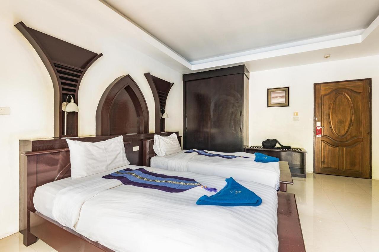 Superior Double or Twin Room with Pool View,733072852:JPEG