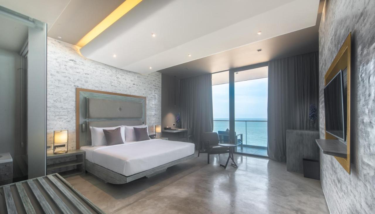 Deluxe Double or Twin Room Sea View