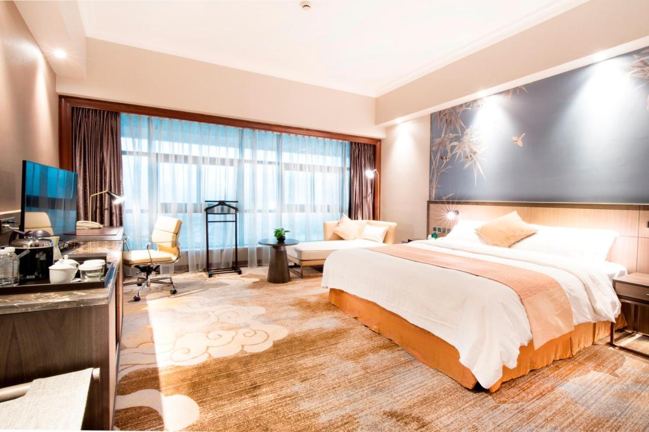 Superior Kamer met Queensize Bed en Uitzicht