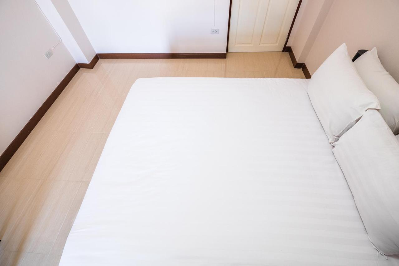 Double Room with Shower (5th & No Lift),775496602:JPEG