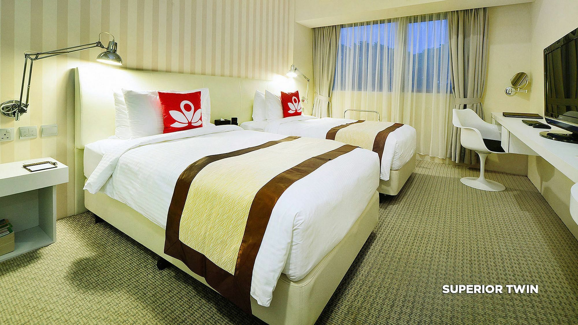 Quarto Superior com 2 Camas de Solteiro