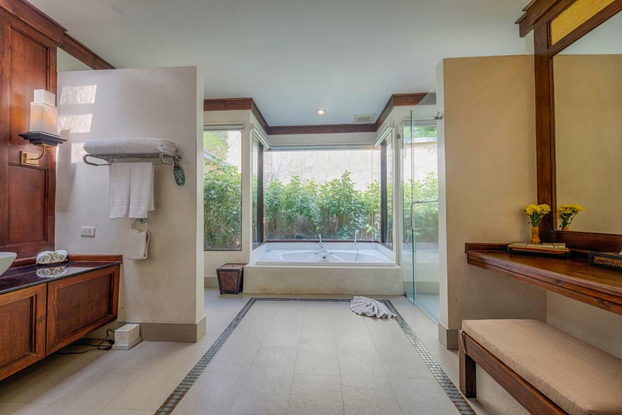Pool Villa Suites