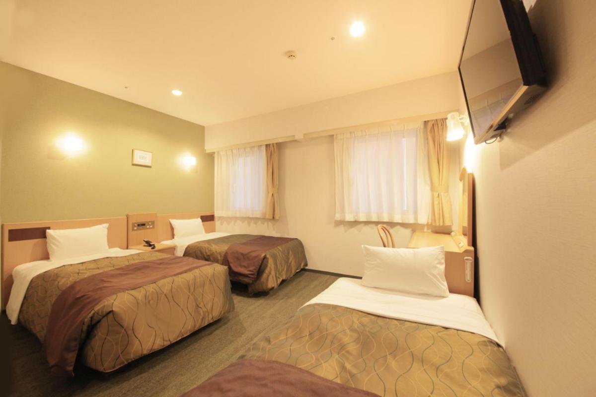 Triple Room - Non-Smoking - Late Check-In 19:00