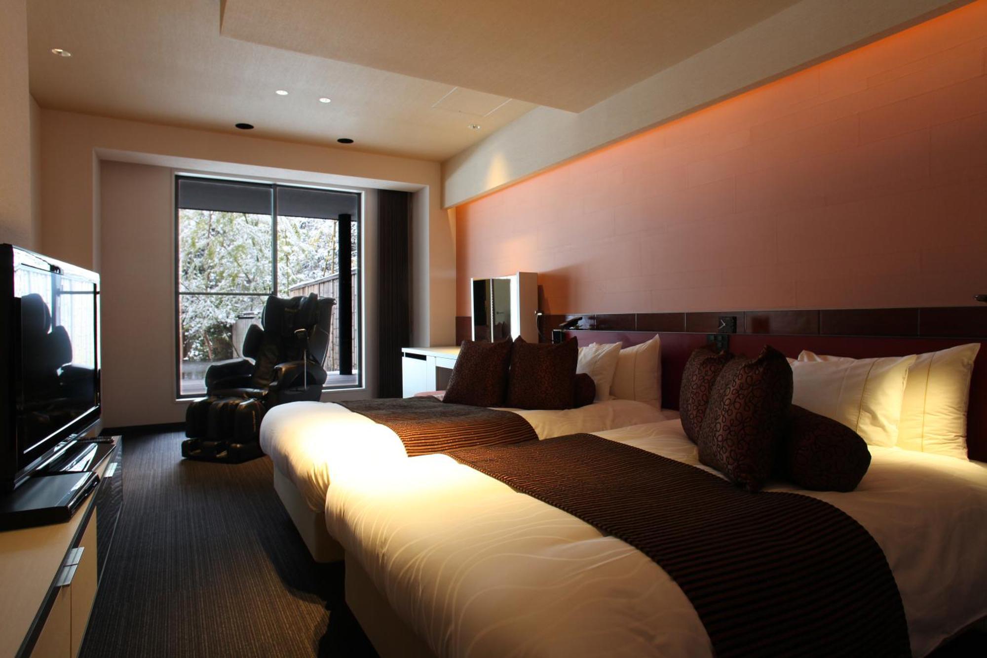 Luxury Suite with Open-Air Bath - Non-Smoking,915266281:JPEG