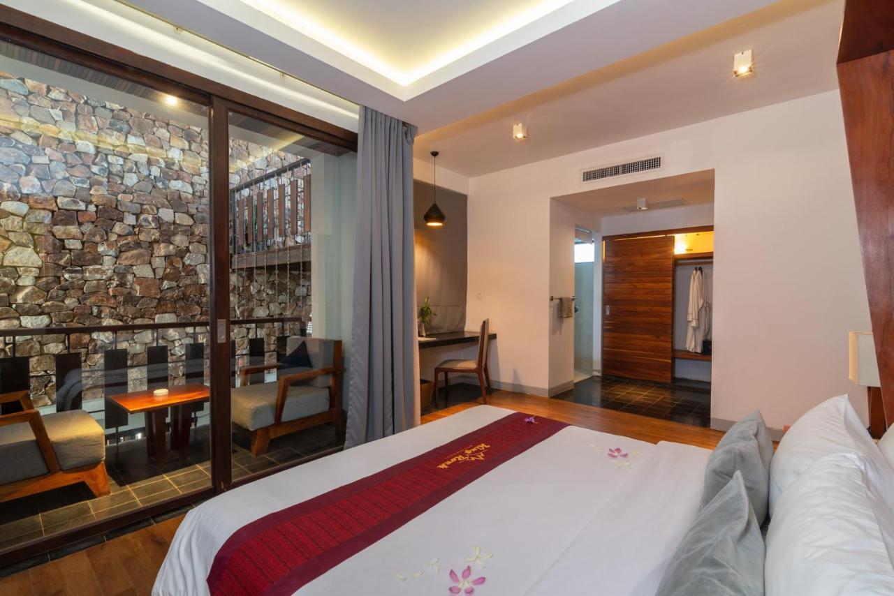 Deluxe King Room with Terrace,932747563:JPEG