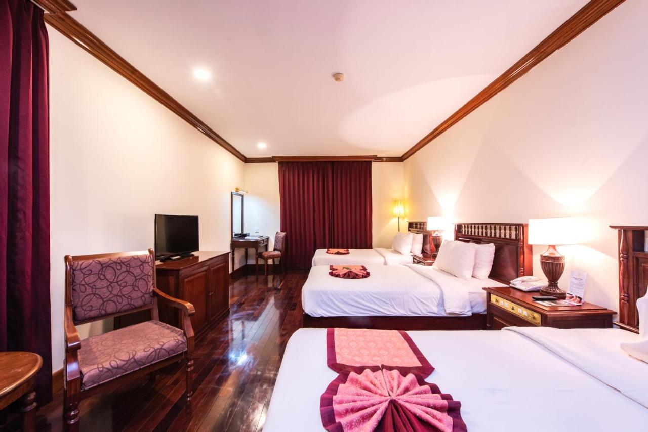 Deluxe Triple Room,933963433:JPEG