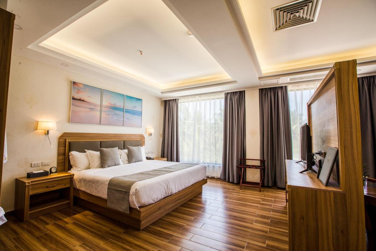 King Suite Balcony