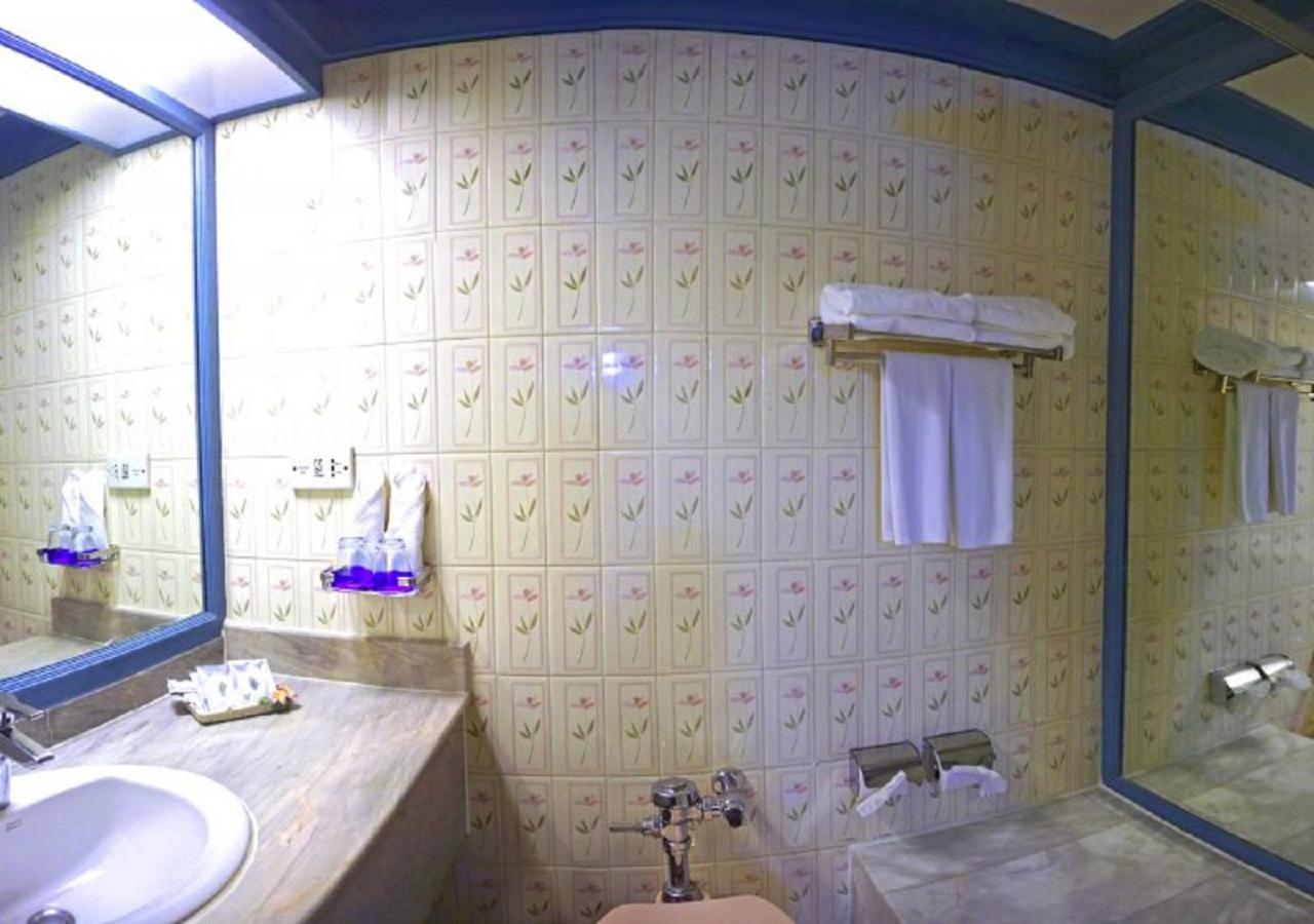 Junior Suite,1208935612:JPEG