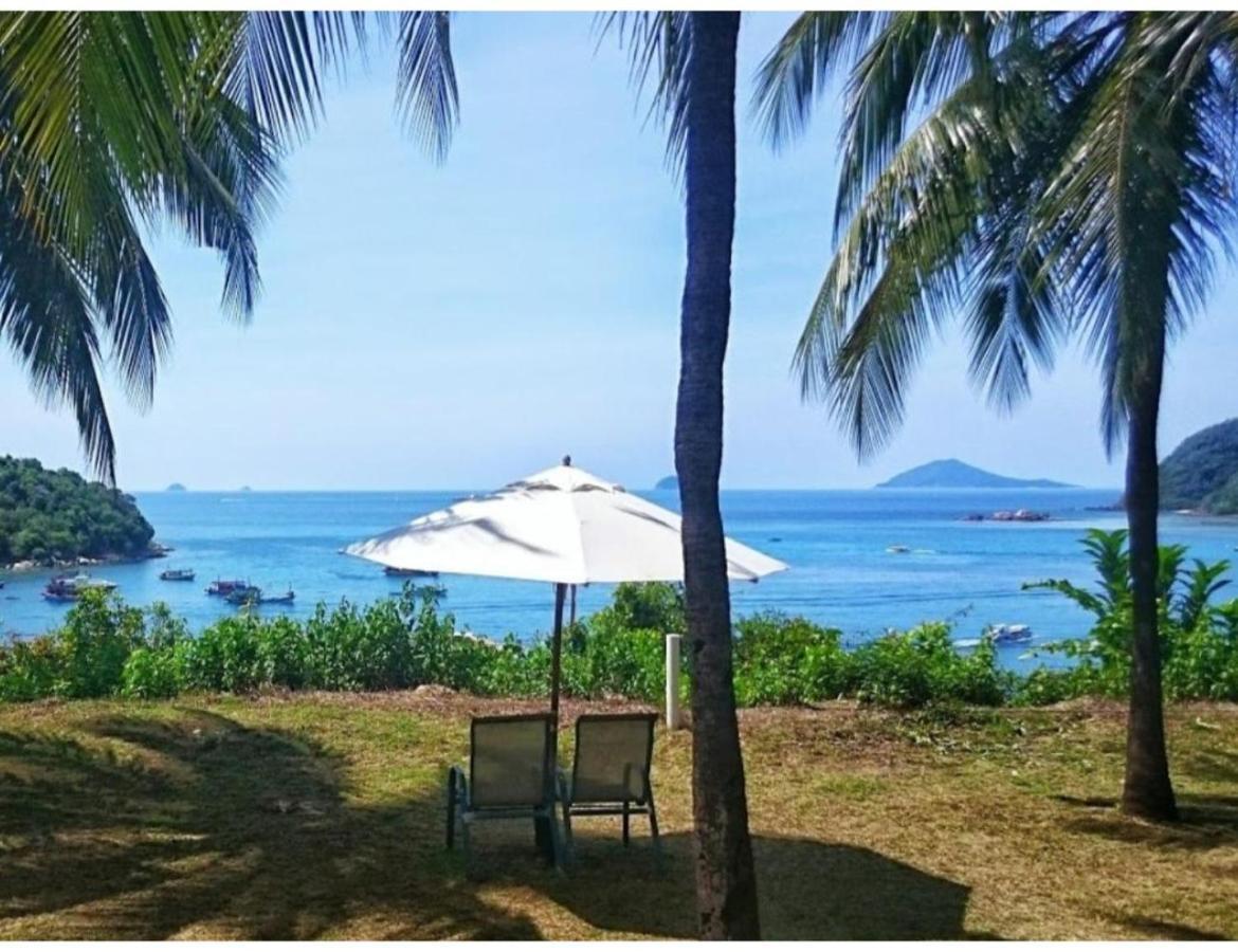 Seaview Chalet,985126036:JPEG