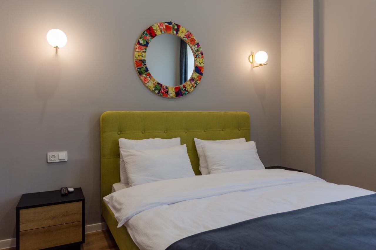 Double Room,995206732:JPEG