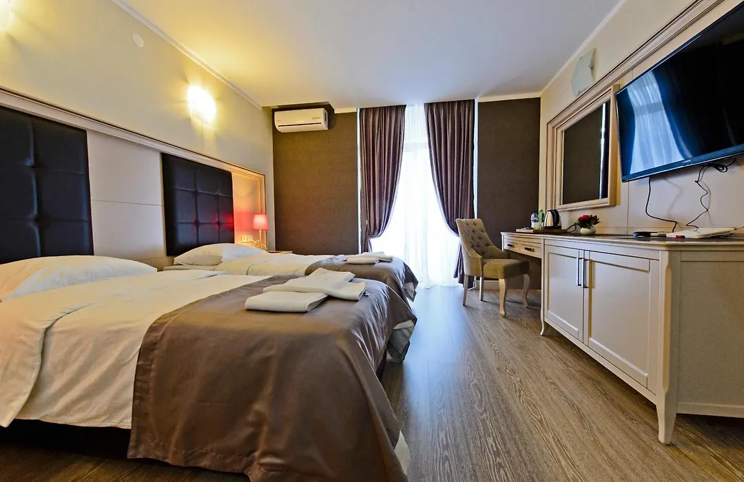 Hotel 19 Batumi-1