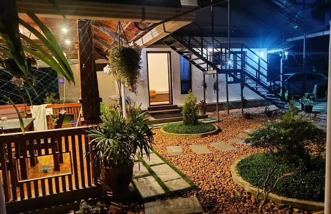 Marari Xavier'S Inn-1