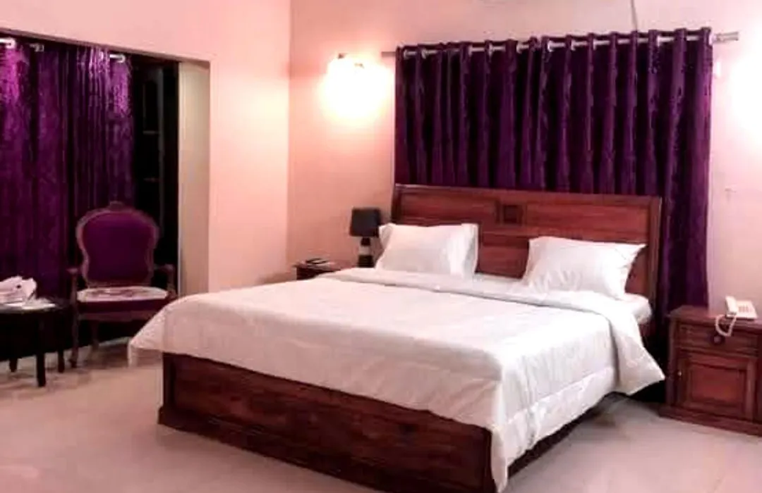 Dubai Guest House Karachi-1