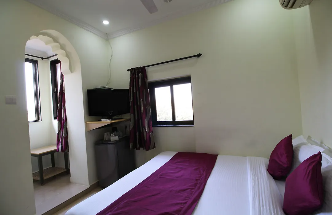 Hotel City Palace-1