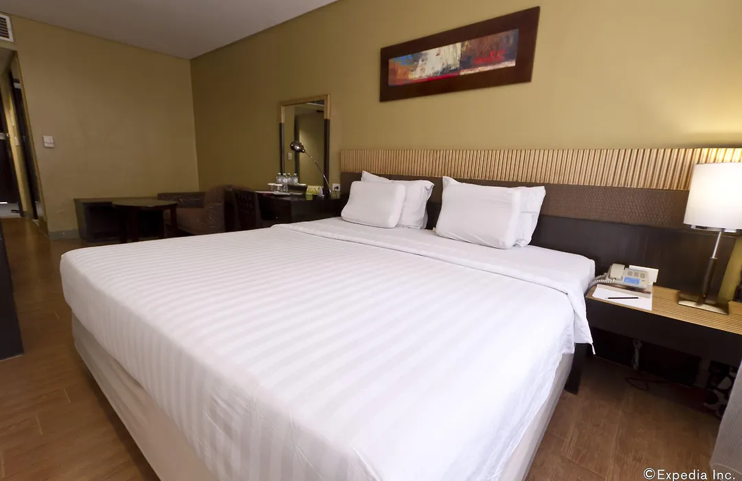 Summit Circle Cebu - Quarantine Hotel-1