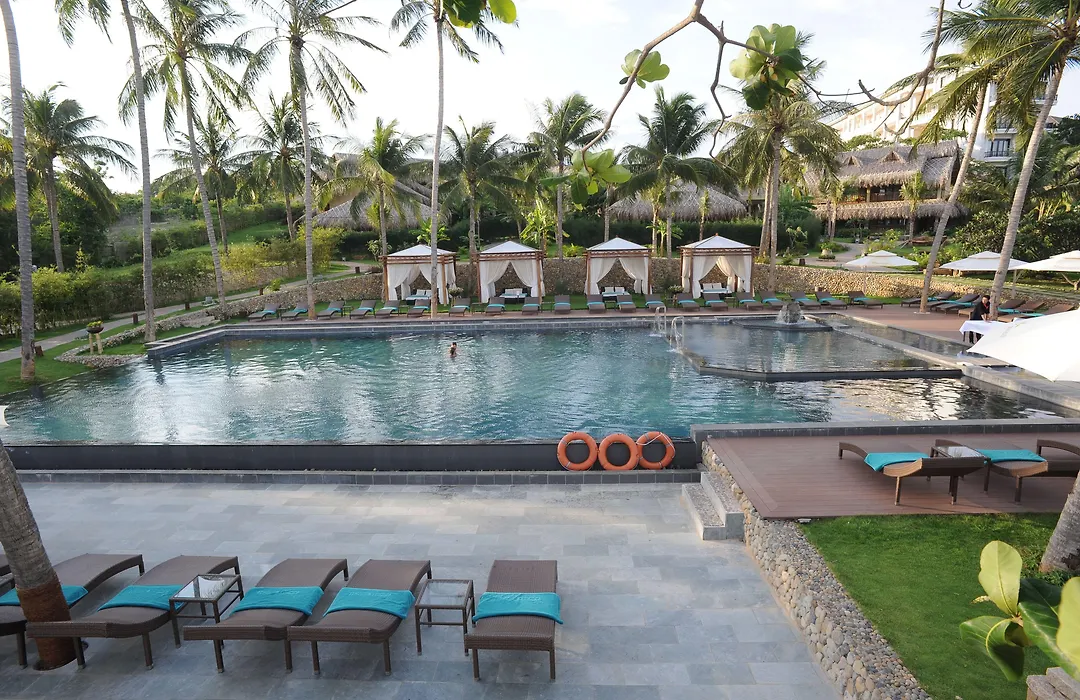 Aroma Beach Resort And Spa-1