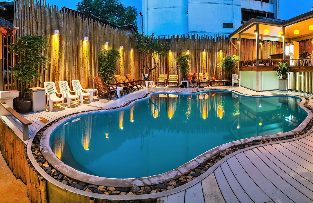 Wild Orchid Villa Bangkok-1
