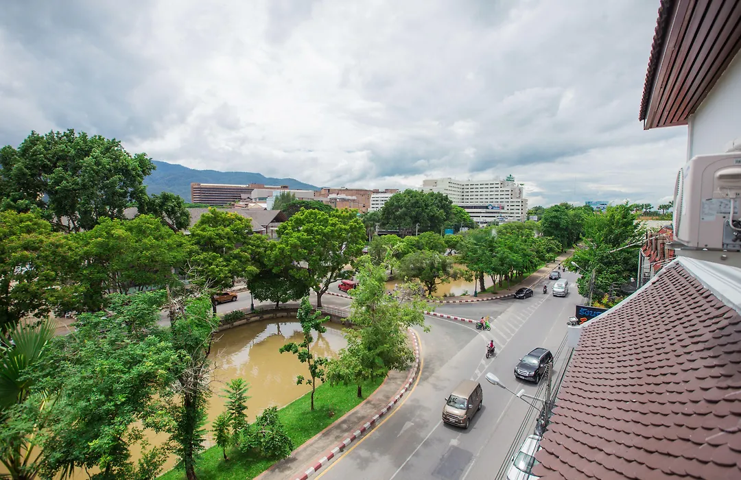 Chiang Roi 7 Days Inn-1