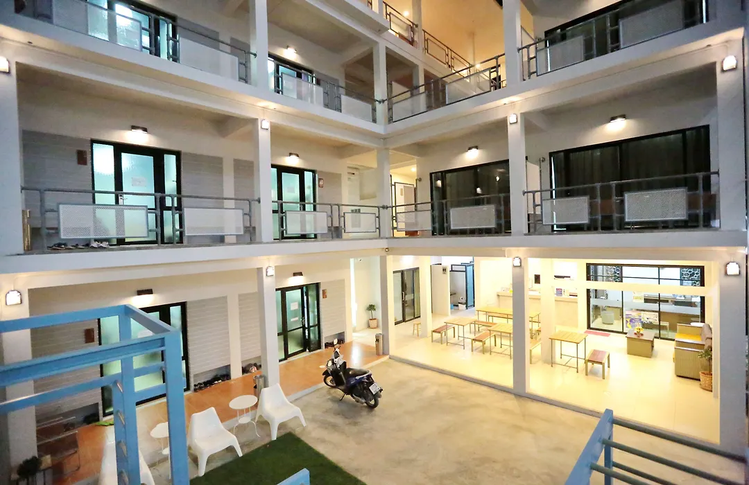 Good Dream Hotel-1