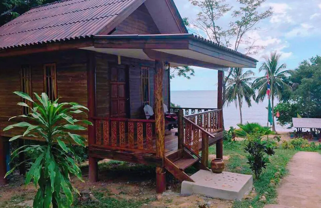 Koh Jum Coral Bay Resort-1