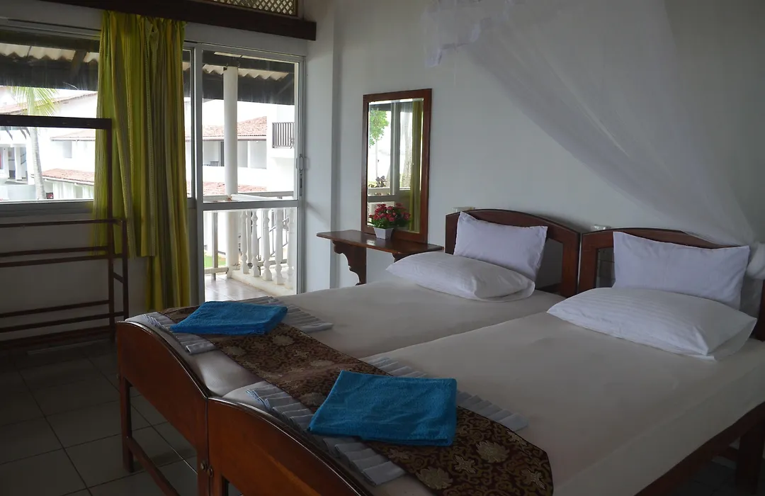 Hotel Paradiso-1