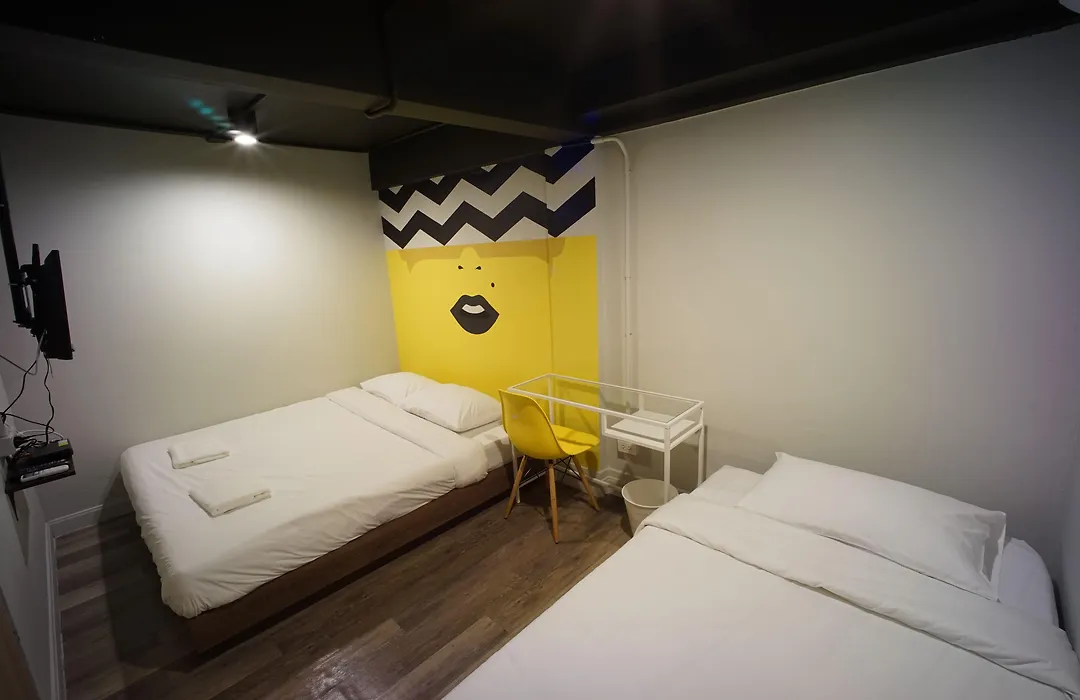 Brb Hostel Bangkok Silom-1