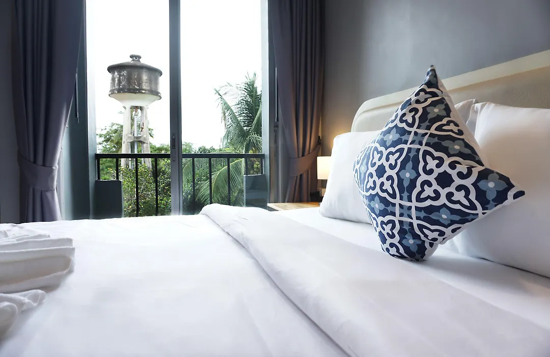 The Moon Night Ao Nang Hotel-1