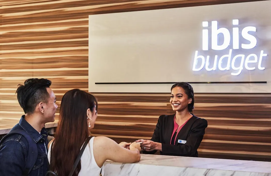 Ibis Budget Singapore Crystal-1