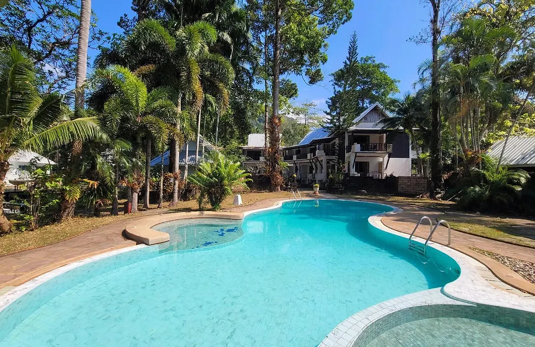 Koh Chang Cliff Beach Resort-1
