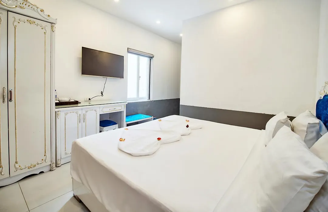 Nostalgia Hotel&Spa-1