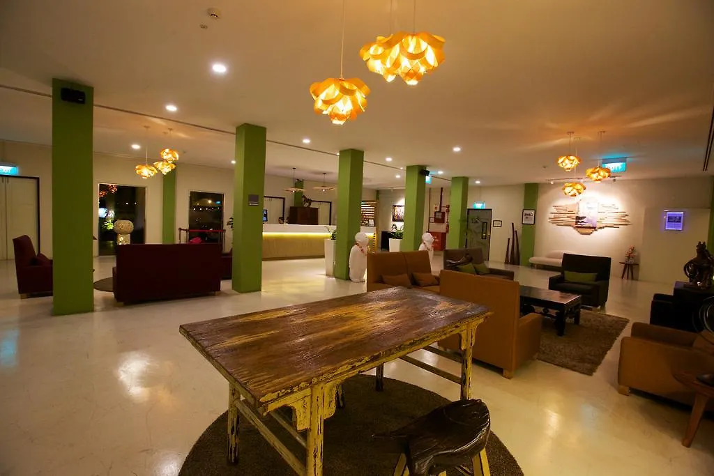 Raintr33 Hotel Singapore-1