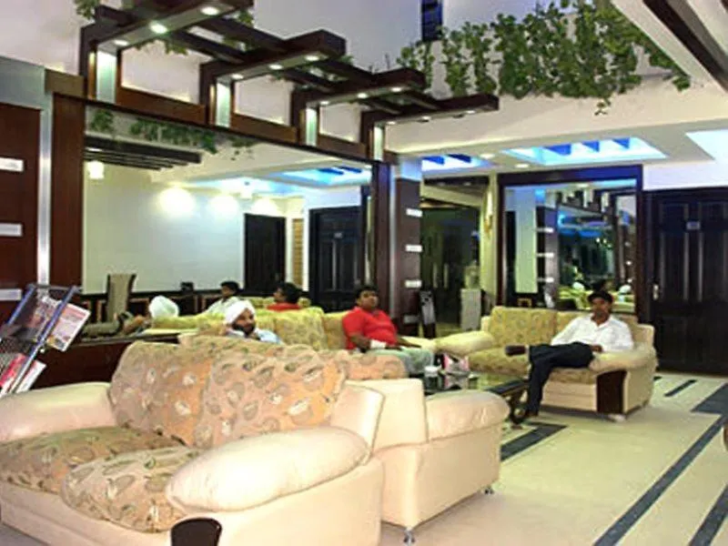 Hotel Raunak International-1