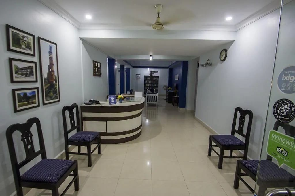 Veeniola Holiday Home-1