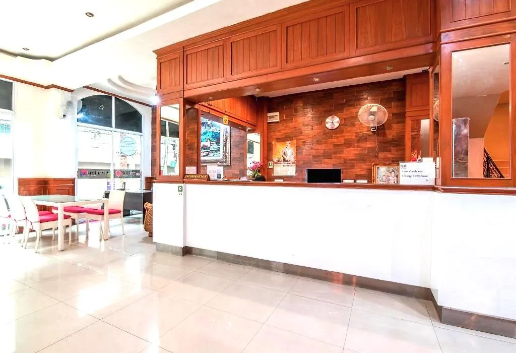 Arya Inn Pattaya Beach Hotel-1