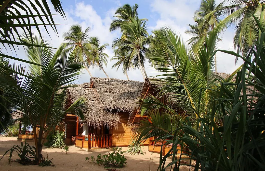 Shiva'S Beach Cabanas-1