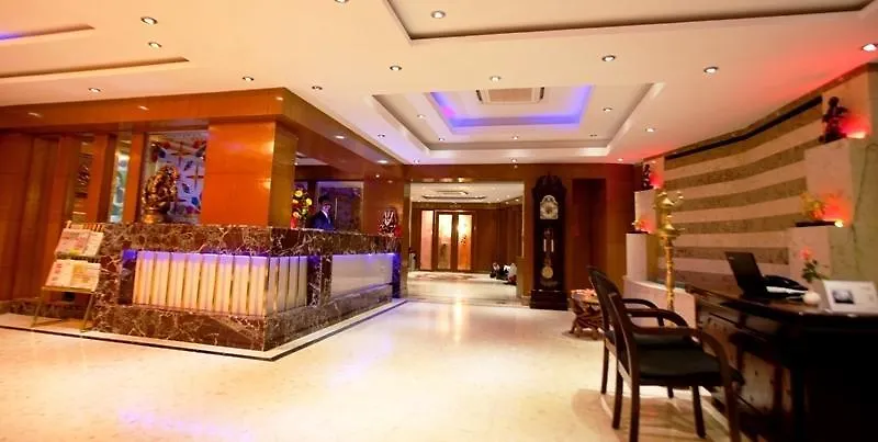 Priyadarshini Park-1