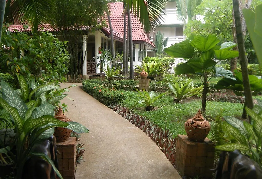 Chaweng Beachcomber Hotel-1