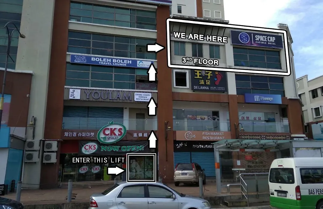 Space Cap Hotel-1