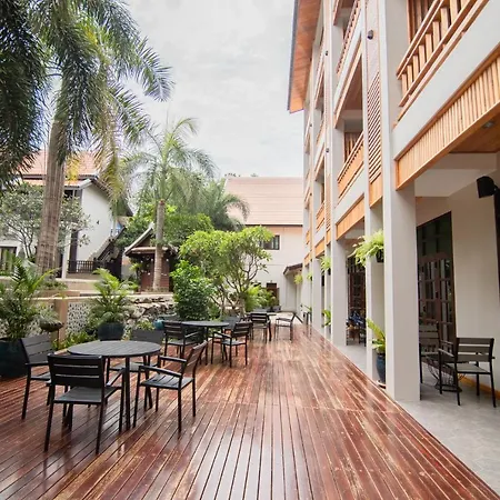 Ang Thong Hotel-3