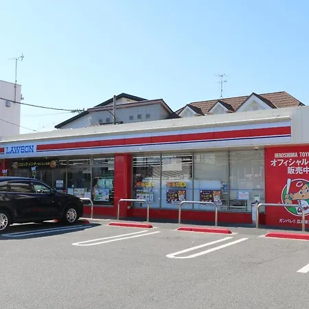 Red Helmet House & Sports Bar Hiroshima-2