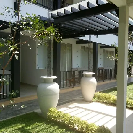 Garden Beach Hotel Kalutara-2