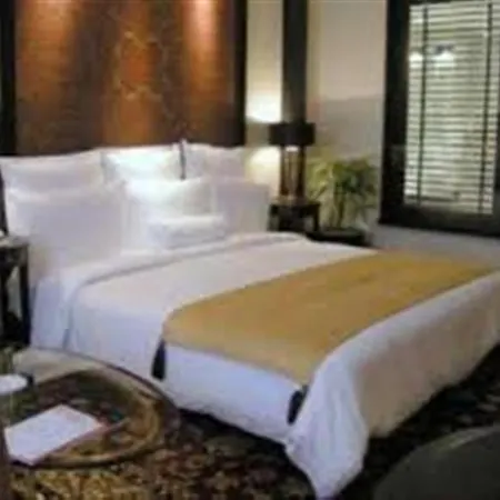 Hotel Marco Polo Lahore-2