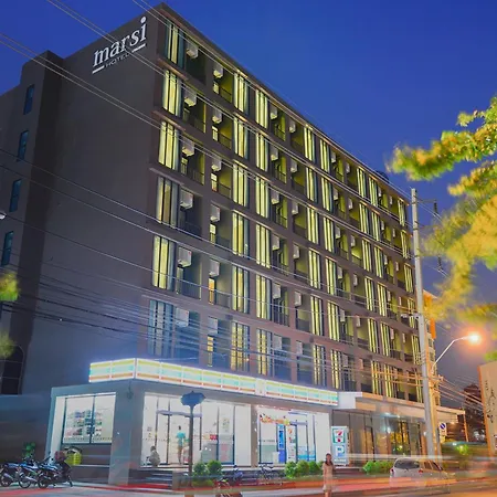 Marsi Hotel Bangkok-3
